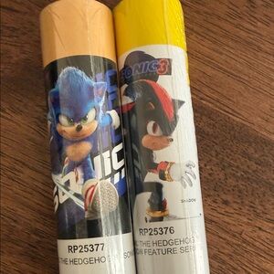 2 Sonic the hedgehog posters
